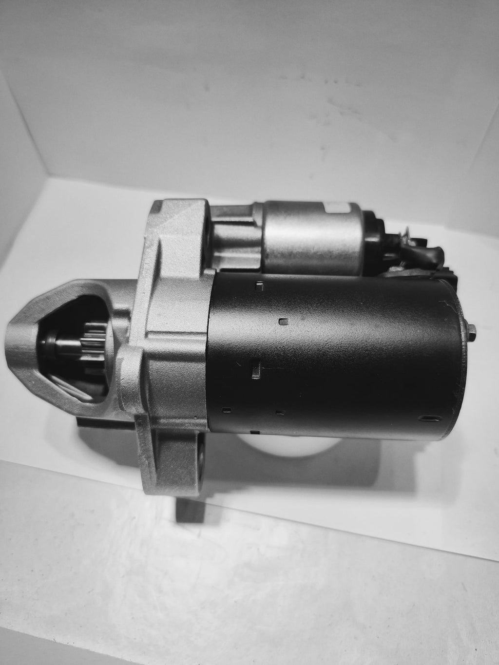 Стартер S0490 12V 1.20 kW – рециклиран
